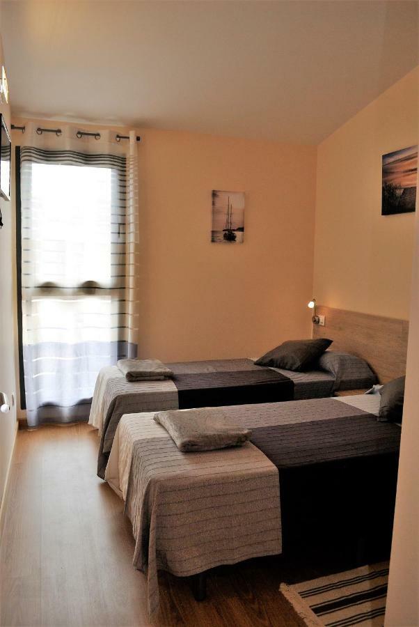 Chalet Adosado De Lujo Para 6 Personas En Golf Panoramica - Internet Fibra Gratis San Jorge  ภายนอก รูปภาพ