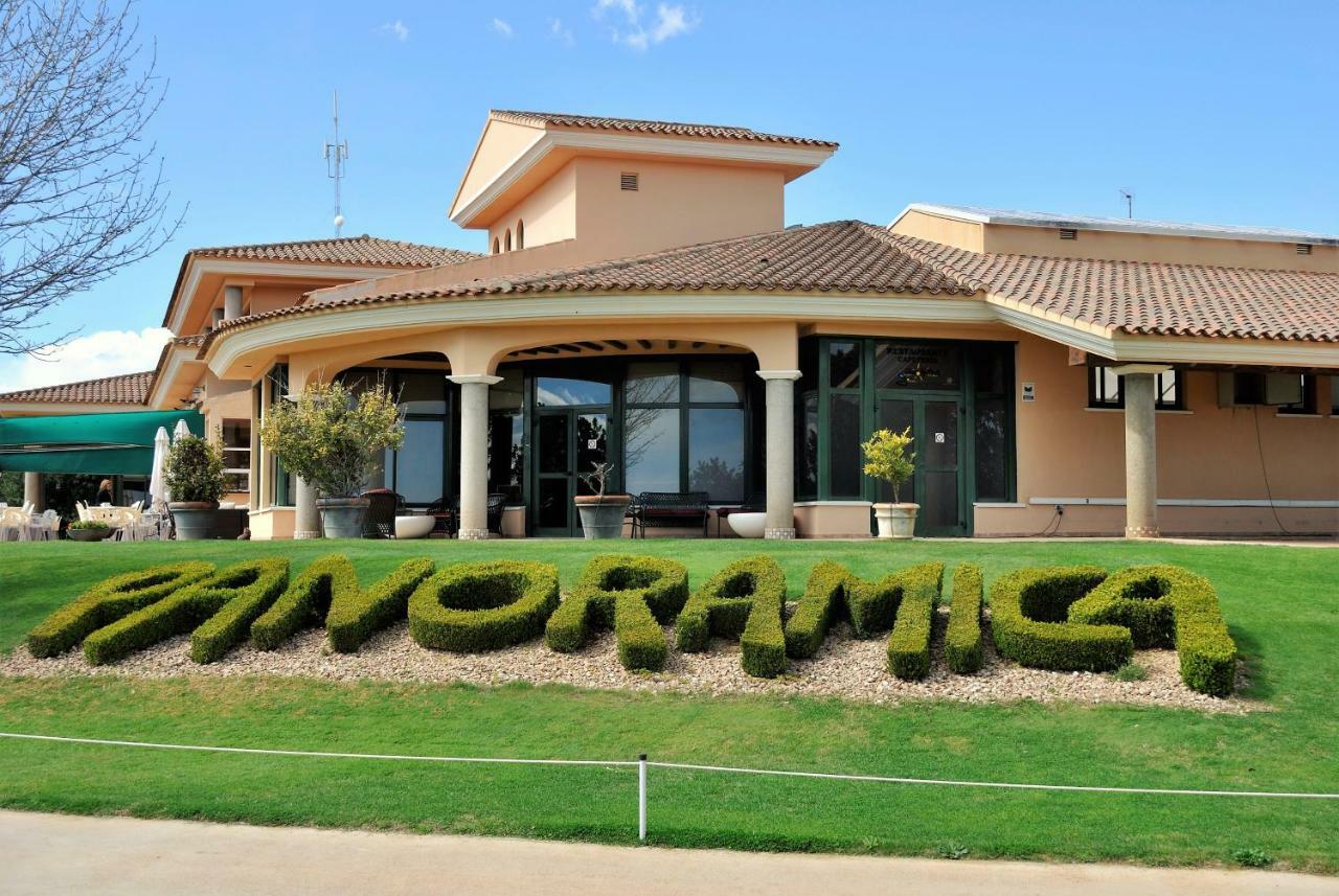 Chalet Adosado De Lujo Para 6 Personas En Golf Panoramica - Internet Fibra Gratis San Jorge  ภายนอก รูปภาพ